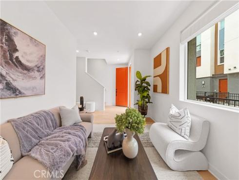 1816 E 1st 440 , Santa Ana, CA