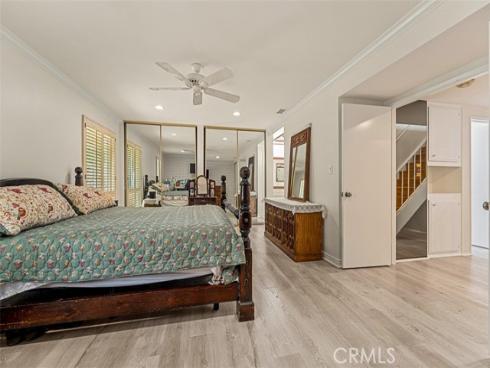 3102 S Pacific , Santa Ana, CA