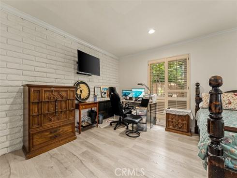 3102 S Pacific , Santa Ana, CA