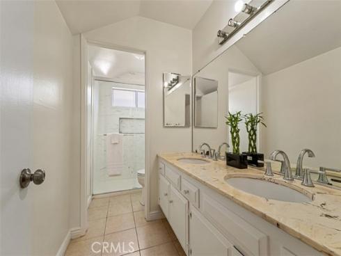 3102 S Pacific , Santa Ana, CA