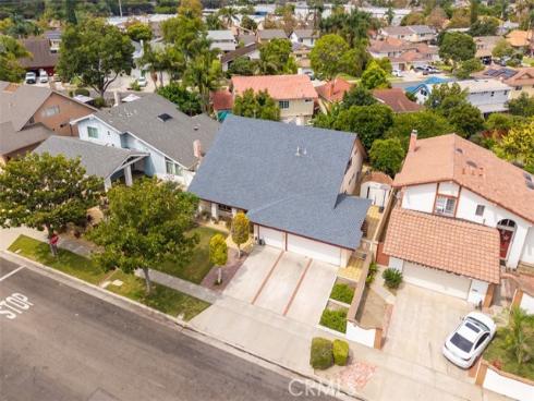 3102 S Pacific , Santa Ana, CA
