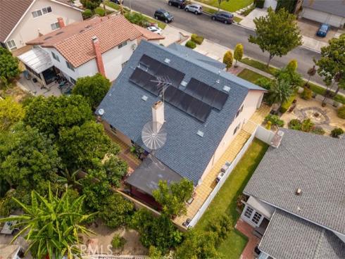 3102 S Pacific , Santa Ana, CA