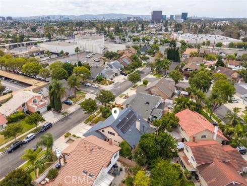 3102 S Pacific , Santa Ana, CA