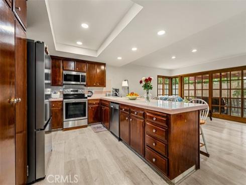 3102 S Pacific , Santa Ana, CA