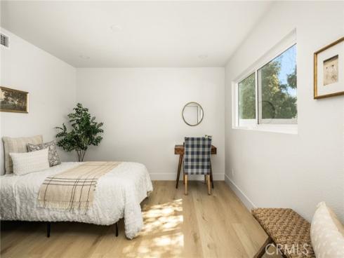 1922 W Flora   Street, Santa Ana, CA