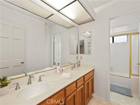 1782  Bridal Path   Way, Santa Ana, CA