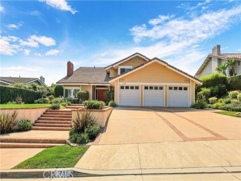 1782  Bridal Path   Way, Santa Ana, CA
