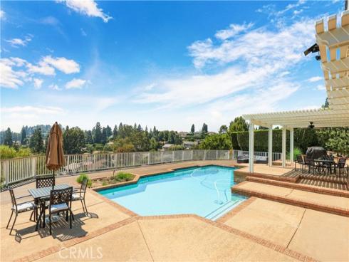 1782  Bridal Path   Way, Santa Ana, CA
