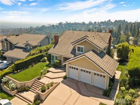 1782  Bridal Path   Way, Santa Ana, CA