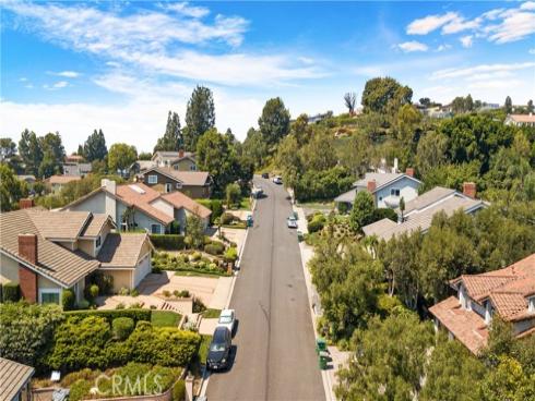 1782  Bridal Path   Way, Santa Ana, CA