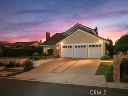 1782  Bridal Path   Way, Santa Ana, CA