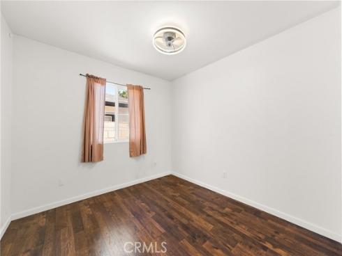 2211  Oak   Street, Santa Ana, CA