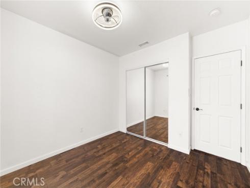 2211  Oak   Street, Santa Ana, CA