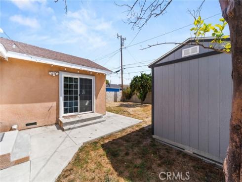 2211  Oak   Street, Santa Ana, CA