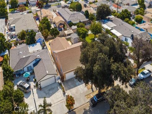 2211  Oak   Street, Santa Ana, CA
