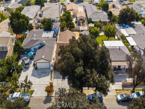 2211  Oak   Street, Santa Ana, CA