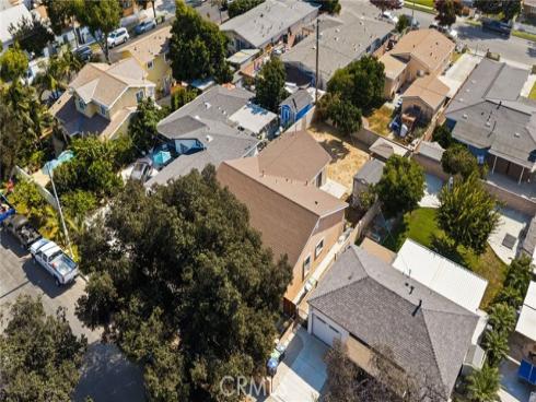 2211  Oak   Street, Santa Ana, CA