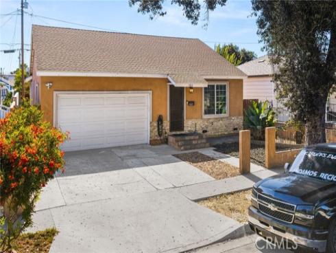 2211  Oak   Street, Santa Ana, CA