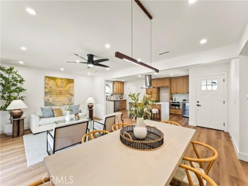 2218  Lewis  , Santa Ana, CA