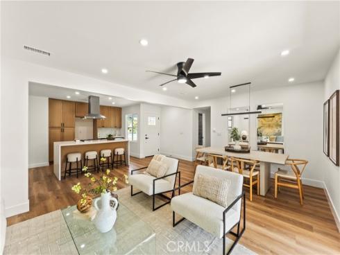 2218  Lewis  , Santa Ana, CA