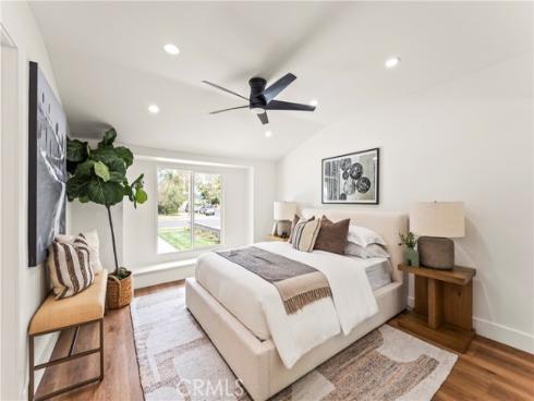 2218  Lewis  , Santa Ana, CA