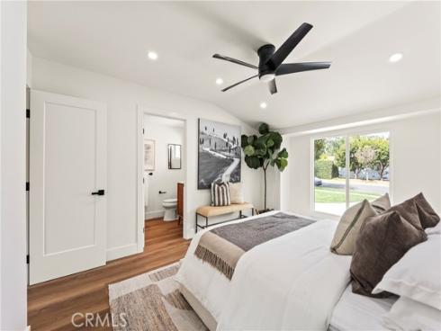 2218  Lewis  , Santa Ana, CA