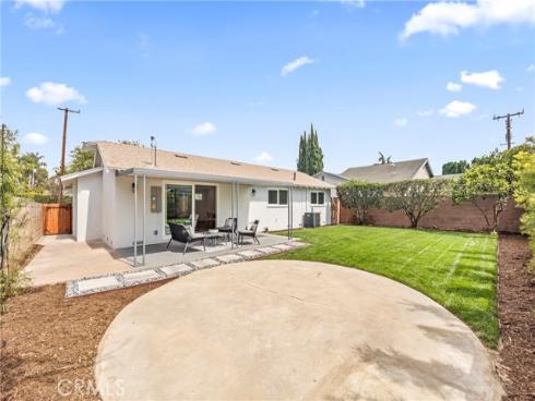 2218  Lewis  , Santa Ana, CA