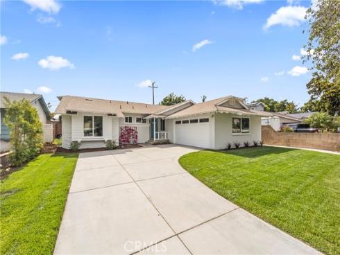 2218  Lewis  , Santa Ana, CA