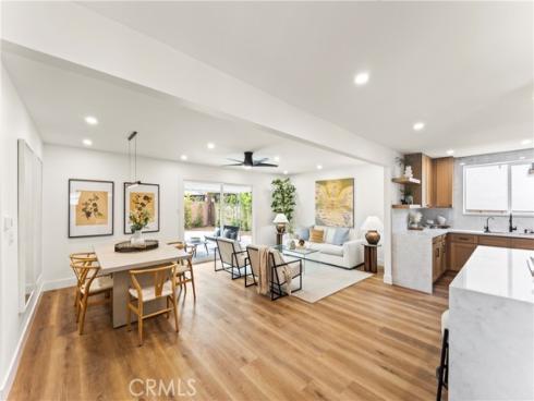 2218  Lewis  , Santa Ana, CA
