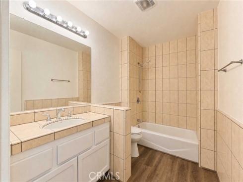 1042 W Mcfadden   Avenue, Santa Ana, CA