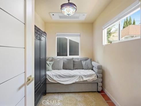 512 S Maple , Santa Ana, CA