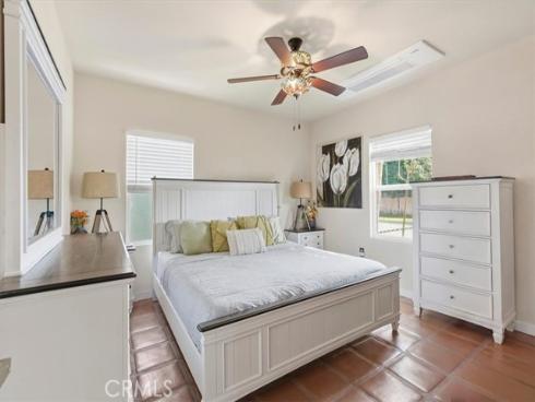 512 S Maple , Santa Ana, CA