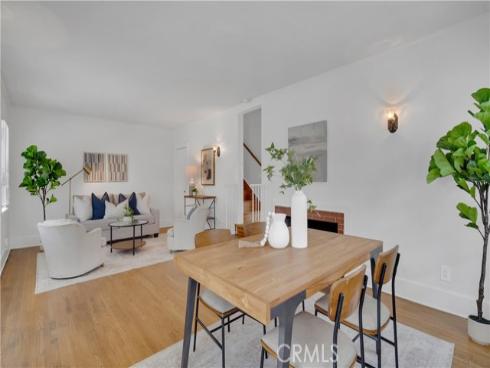 207 W Buffalo Avenue, Santa Ana, CA