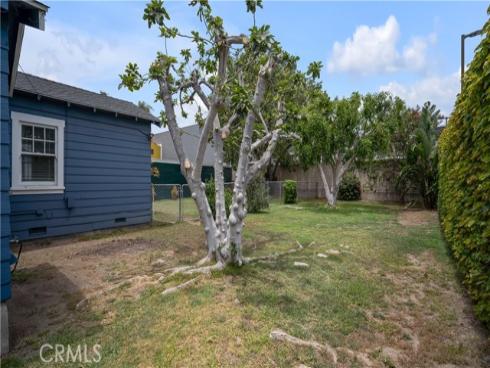 207 W Buffalo Avenue, Santa Ana, CA