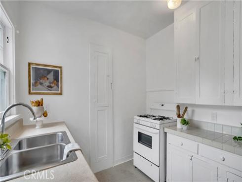 207 W Buffalo Avenue, Santa Ana, CA