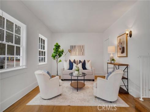 207 W Buffalo Avenue, Santa Ana, CA