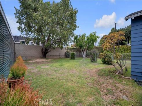 207 W Buffalo Avenue, Santa Ana, CA