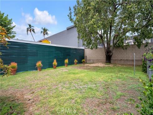 207 W Buffalo Avenue, Santa Ana, CA