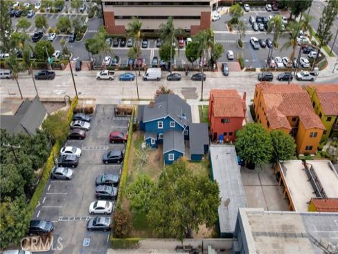 207 W Buffalo Avenue, Santa Ana, CA