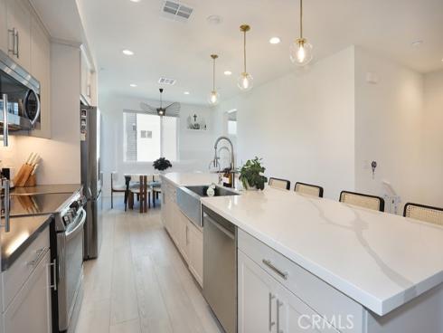854  S Harbor Blvd  , Santa Ana, CA