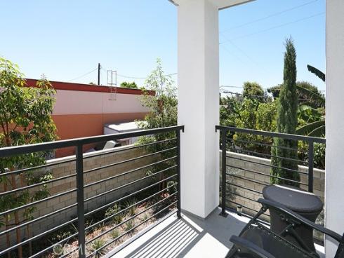 854  S Harbor Blvd  , Santa Ana, CA