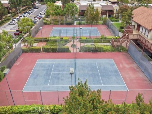 1000 W Macarthur 54 Boulevard, Santa Ana, CA
