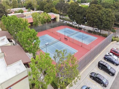 1000 W Macarthur  54  Boulevard, Santa Ana, CA