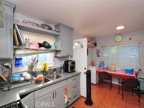1130 S Douglas Street, Santa Ana, CA