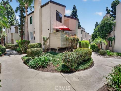 1270 Cabrillo Park D Drive, Santa Ana, CA