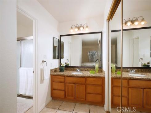1345 Cabrillo Park F04 , Santa Ana, CA