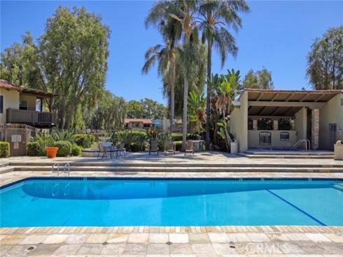 1345 Cabrillo Park F04 , Santa Ana, CA