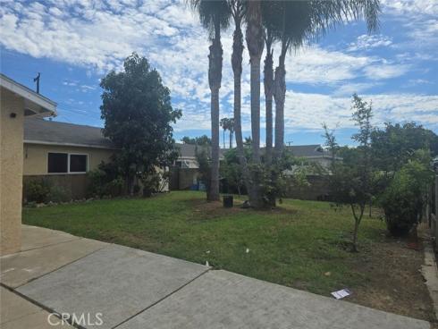 1623 S Pacific , Santa Ana, CA