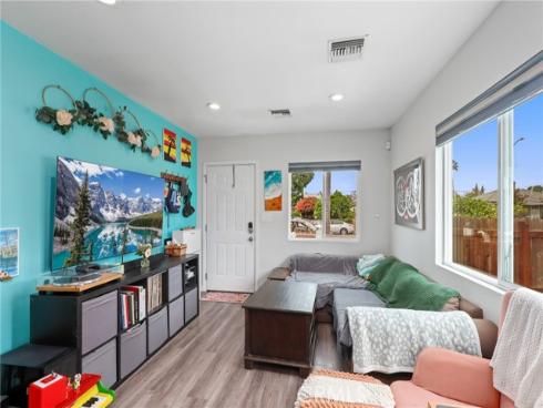 1127 S Shelton  , Santa Ana, CA