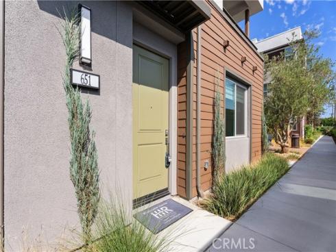 651 S Lyon   Street, Santa Ana, CA
